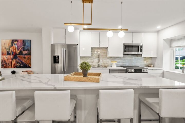 Property Photo:  10 Denmark Ln 10  MA 02492 