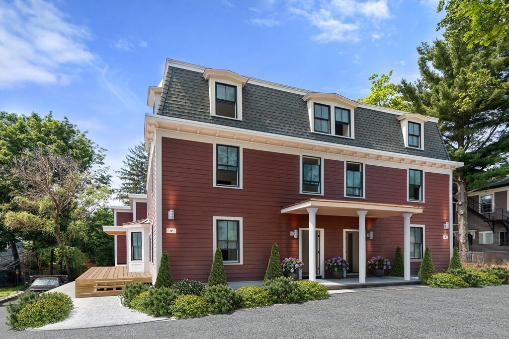 Property Photo: 12 Goodwin Place Unit 12-1 MA 02445