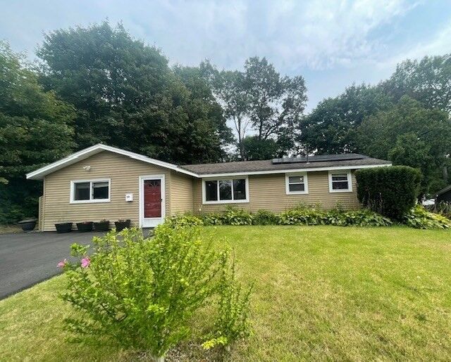 Property Photo: 31 Montvale Rd MA 02302