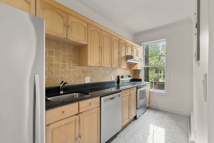 Property Photo: 143 West Canton Street 3 MA 02118
