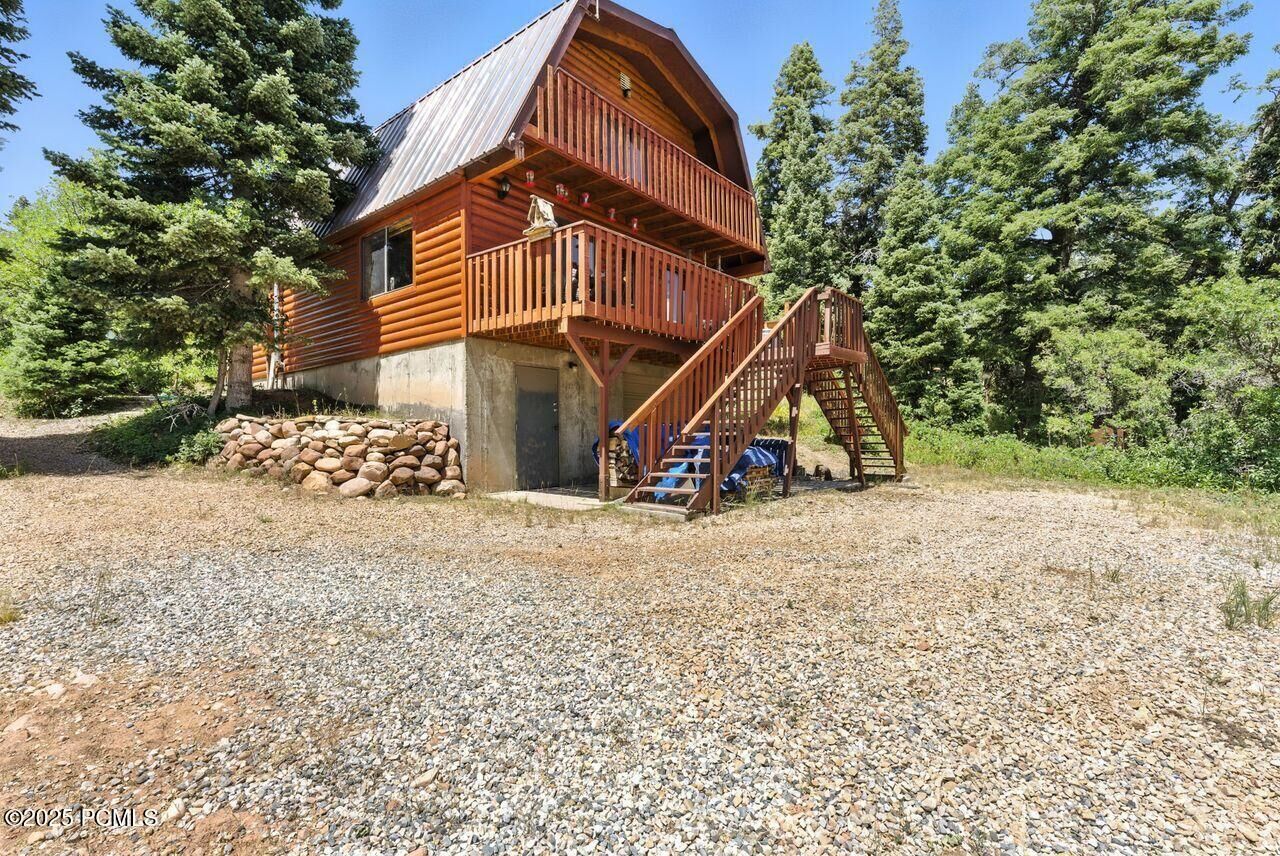 Property Photo:  1180 Oak Road  UT 84017 