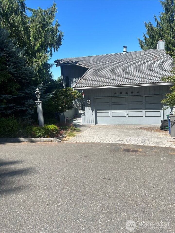 13461  64th Place NE  Kirkland WA 98034 photo