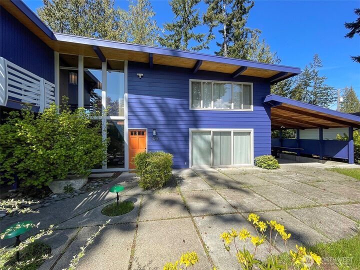 Property Photo: 1429 W 12th Street WA 98363