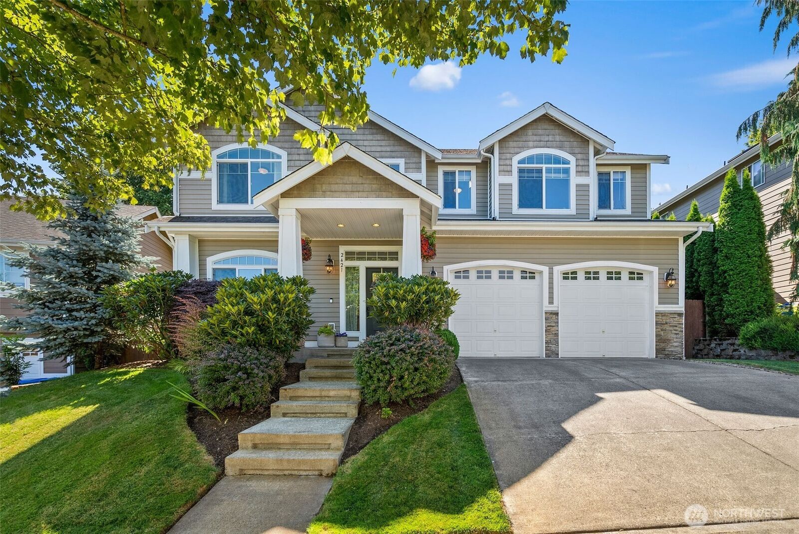 Property Photo: 2421 Chateau Drive WA 98373