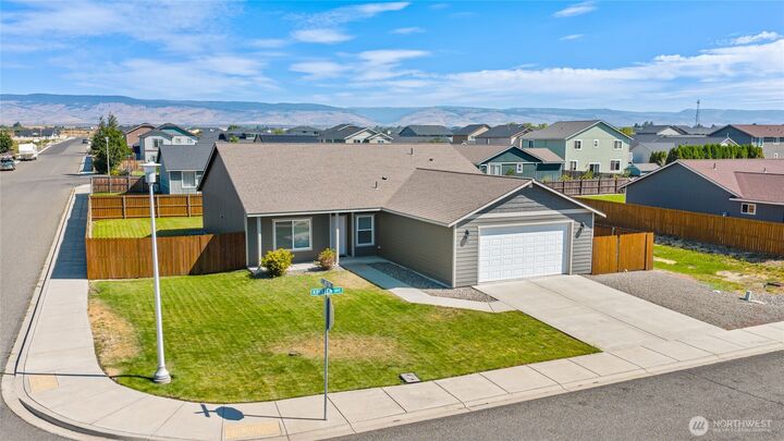 101 E Kristen Avenue  Ellensburg WA 98926 photo