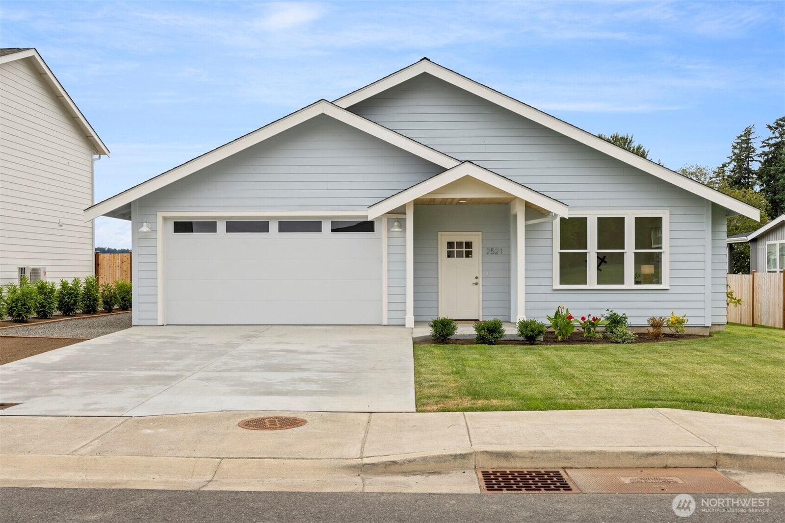 Property Photo:  2521  Dodd Avenue  WA 98230 