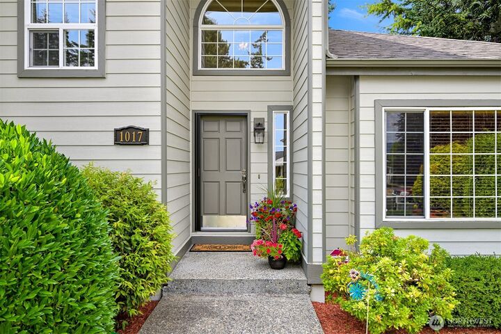 Property Photo:  1017  Kelley Ridge Court  WA 98229 