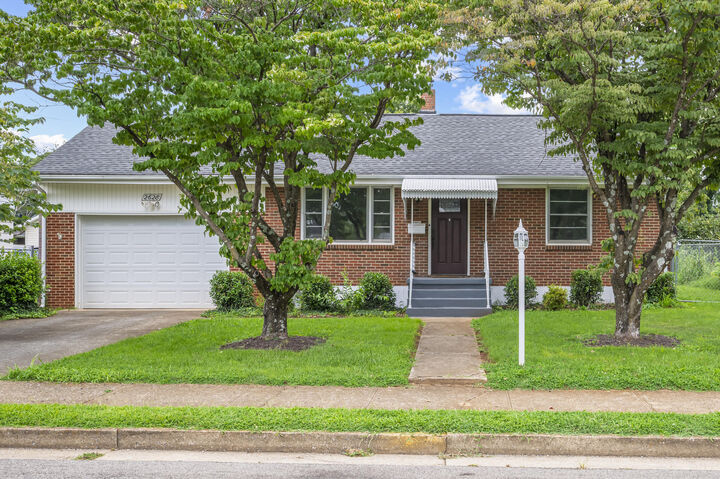 2628 Durham St NW  Roanoke VA 24012 photo
