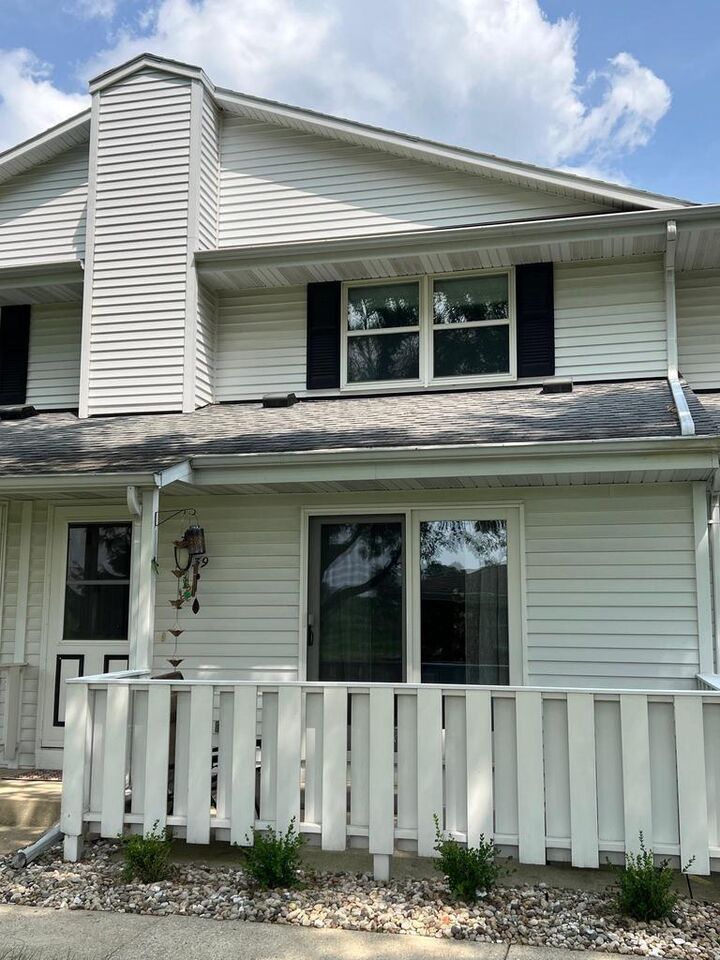 Property Photo: 2539 North Lexington Drive 5 WI 53545