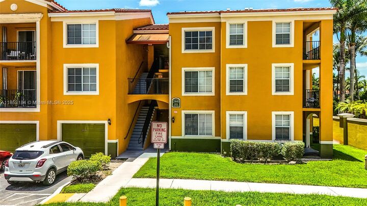 Property Photo: 2440 E Preserve Way 208 FL 33025