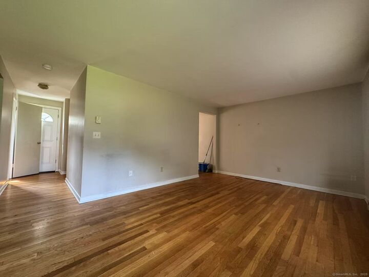 Property Photo:  273 Queen Street Apt 9A  CT 06489 