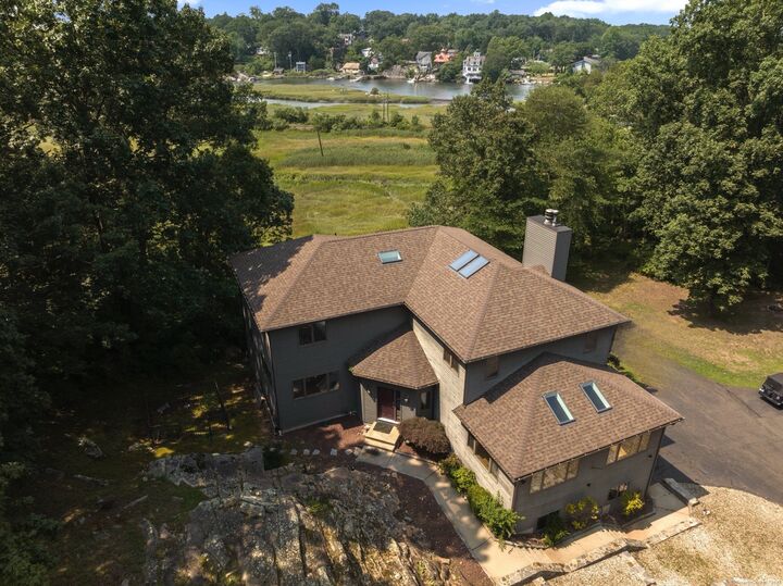 Property Photo: 18 Spice Bush Lane CT 06405