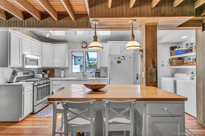 Property Photo: 15 Willard Avenue CT 06443