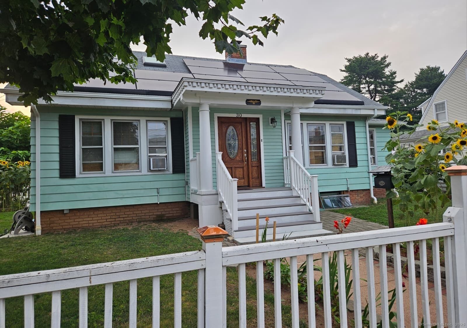 Property Photo:  30 Bradley Avenue  CT 06512 
