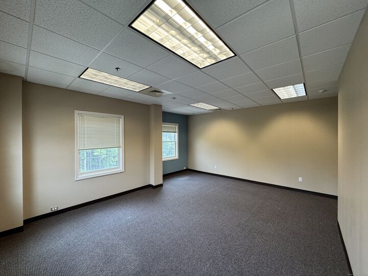 Property Photo:  255 Route 80 207  CT 06419 