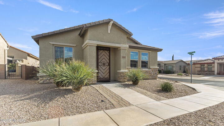 Property Photo: 13996 E Voss Street AZ 85641