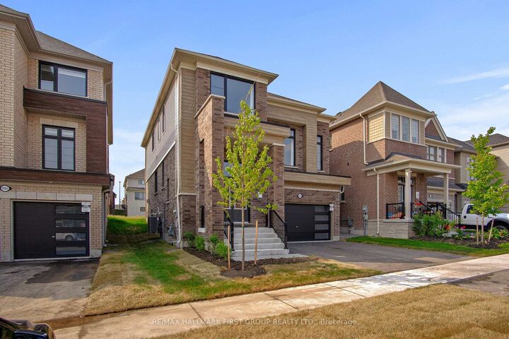 Property Photo:  1069 Trailsview Avenue  ON K9A 4J5 