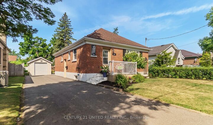 647 Montrose Street  Peterborough South ON K9J 3C3 photo