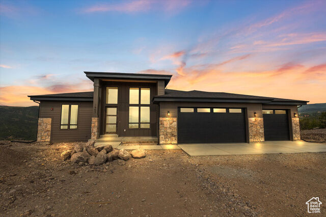 Property Photo: 1907 S Ridgeline Dr UT 84032