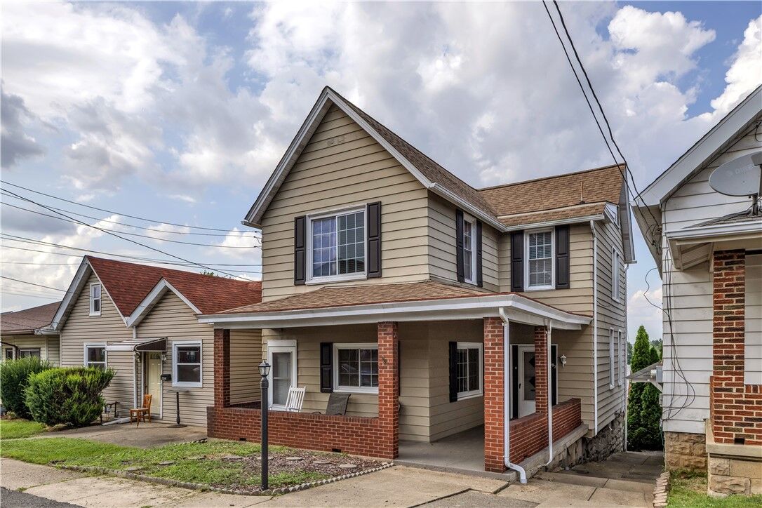 Property Photo:  607 Pittsburgh St  PA 15035 