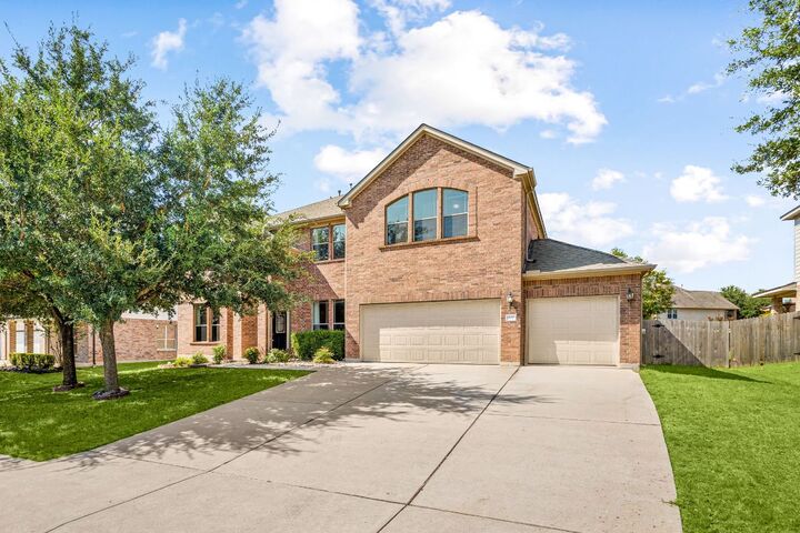 Property Photo: 19100 Boulder Crest Drive TX 78660