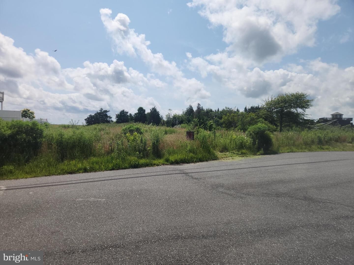Property Photo:  135 Juniper  NJ 08087 