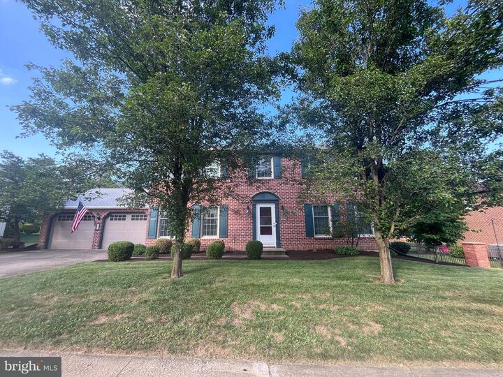 402 Cherokee Drive  Mechanicsburg PA 17050 photo
