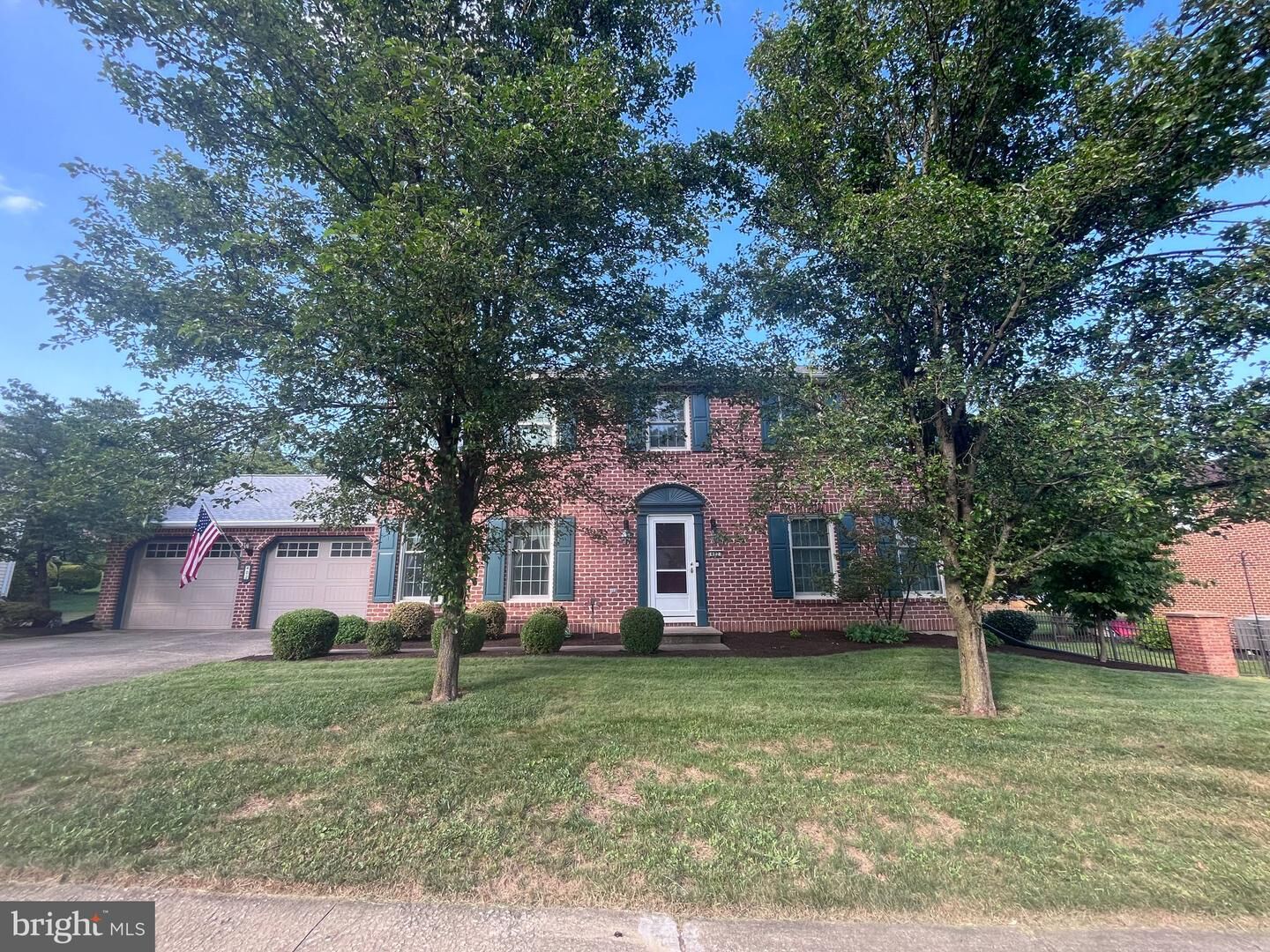 Property Photo:  402 Cherokee Drive  PA 17050 