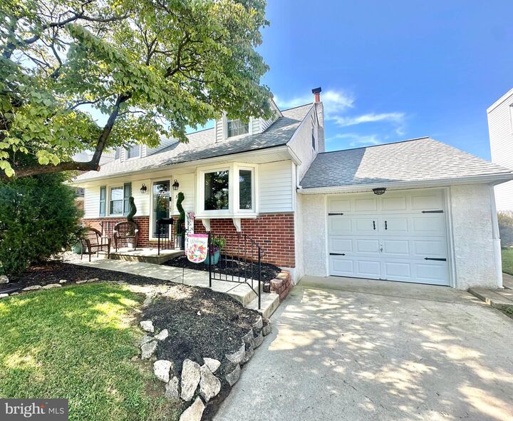 Property Photo: 528 Hoffnagle Street PA 19111