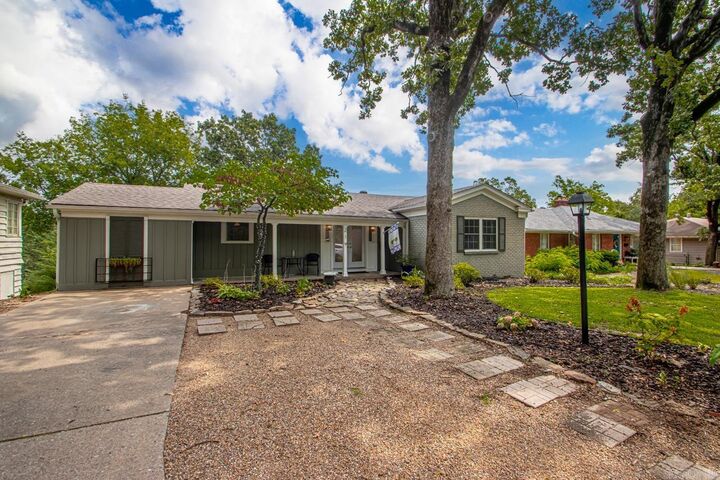 Property Photo:  219 Goshen Ave.  AR 72116-8921 