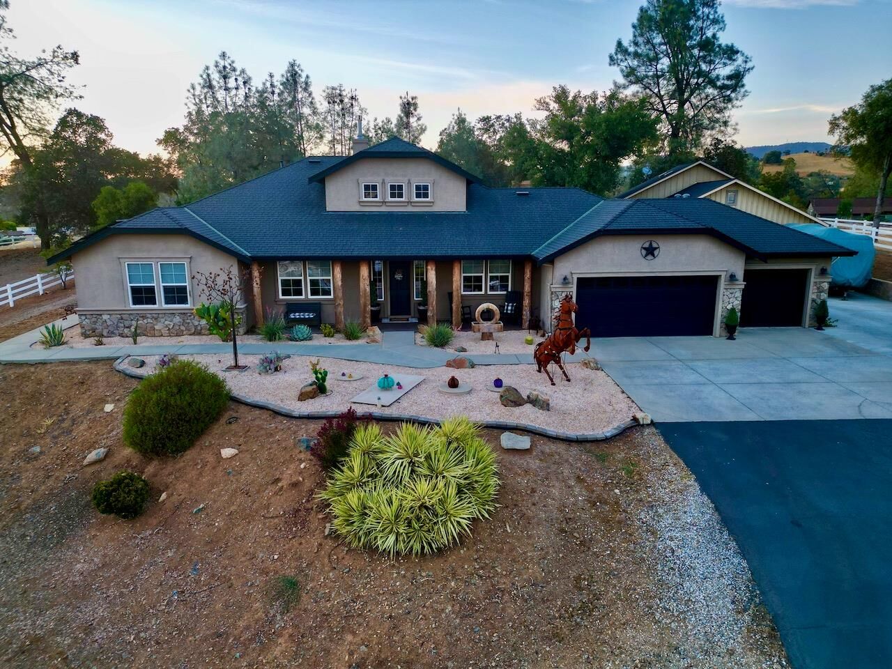 Property Photo: 300 Bridlewood Lane CA 95228