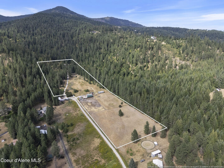 Property Photo:  11897 W Hidden Valley Rd  ID 83858 