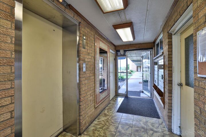 Property Photo:  2680 Lehman Road  OH 45204 