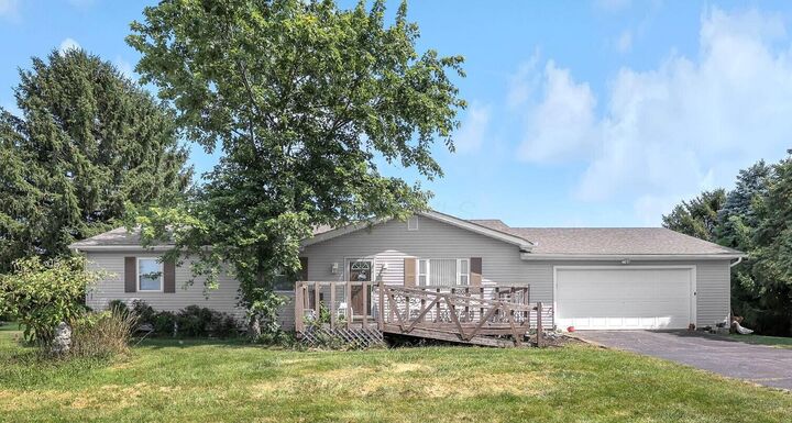 Property Photo: 4742 London Groveport Road OH 43146