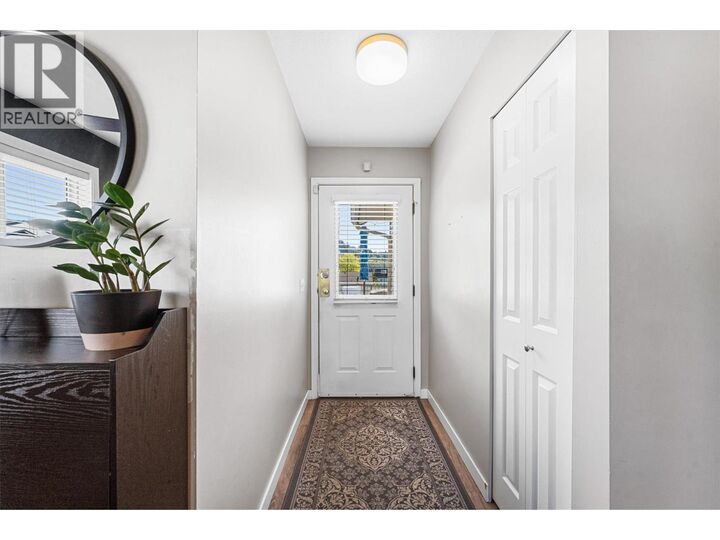 Property Photo:  859 Richter Street  BC V1Y 2J9 