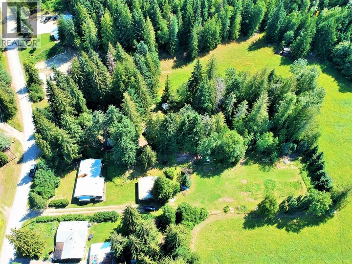 Property Photo: 1825 Stepp Pit Road BC V0E 2V1