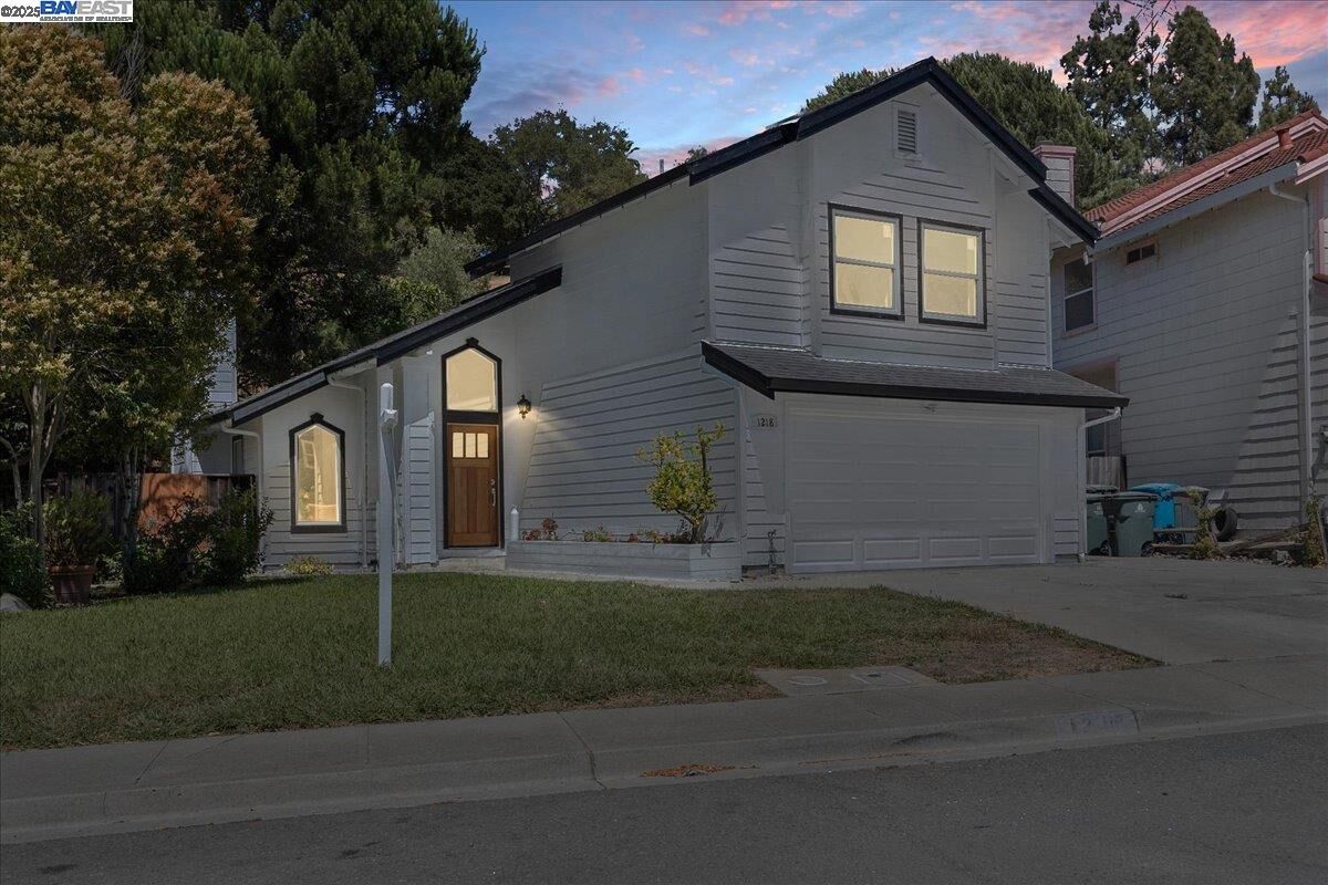 Property Photo:  1218 Locust Dr  CA 94591 