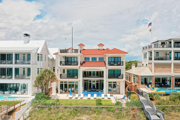 Property Photo: 756 Blue Mountain Road FL 32459
