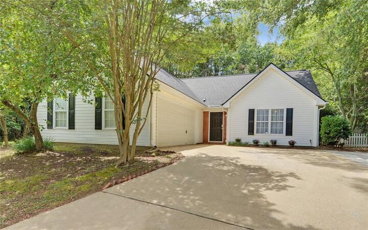 251 Arden Oaks Place  Suwanee GA 30024 photo