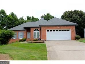 Property Photo:  2705 Stratfield Drive  GA 30041 