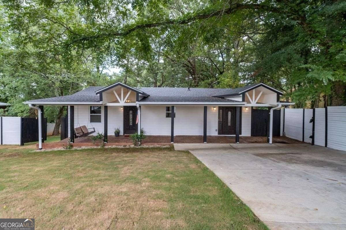 Property Photo:  2193 Abner Place NW  GA 30318 