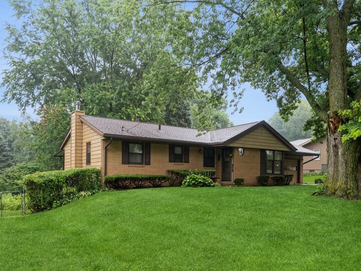 1053 24th Street  West Des Moines IA 50266 photo