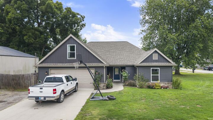 301 S 4th Avenue  Haubstadt IN 47639 photo