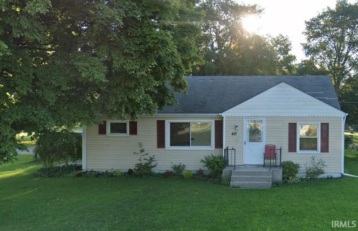 Property Photo: 415 Elm Street IN 46721