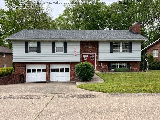 Property Photo: 2221 Avinell Drive WV 25541