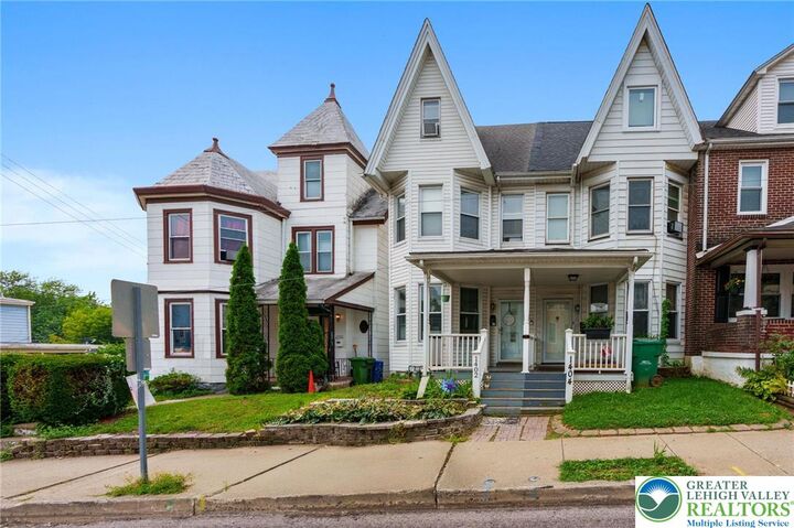 1402 Ferry Street  Easton PA 18042 photo