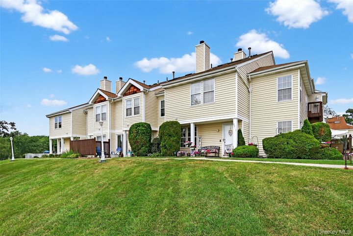 Property Photo:  3915 Whispering Hills  NY 10918 