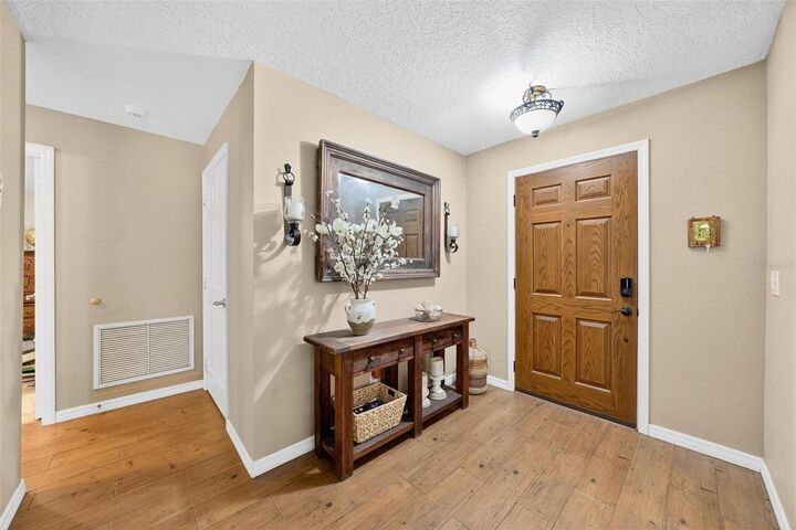 Property Photo:  520 Windrose Drive  FL 32824 