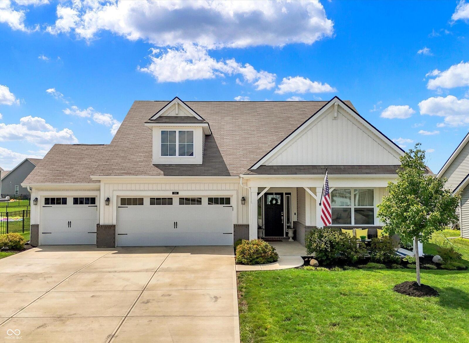 Property Photo:  286 Verdant Drive  IN 46034 