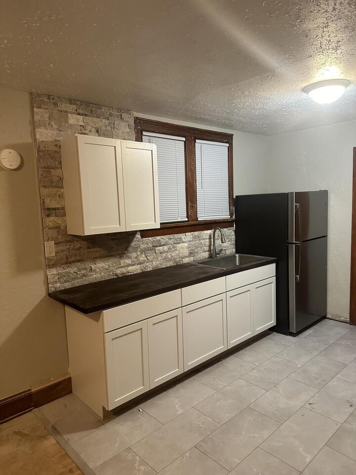 Property Photo: 2725 N 59th St A Upper 53210